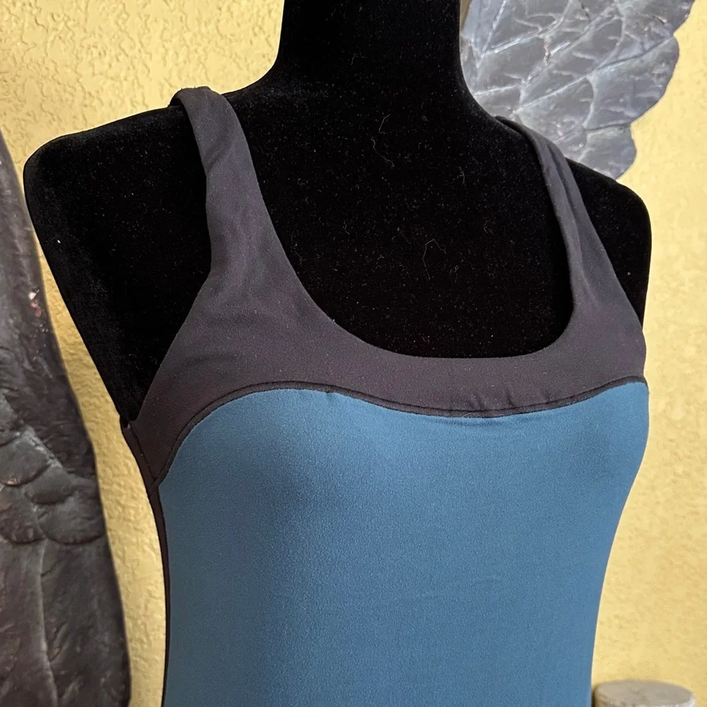 Lululemon Tank Top - Picture 2 of 4